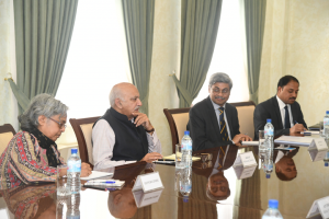 Встреча в Сенате Олий Мажлиса c Государственным министром иностранных дел Индии